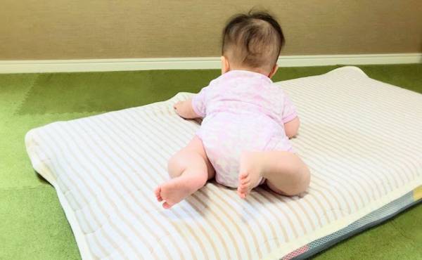 【CAINZ】買って大正解だった！赤ちゃんとの暮らしにぴったりなフロアクッション