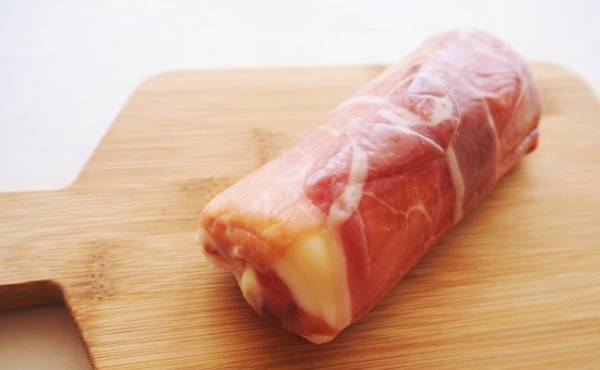 切るだけで映え料理が完成する【コストコ】ロングセラー商品とは…！？