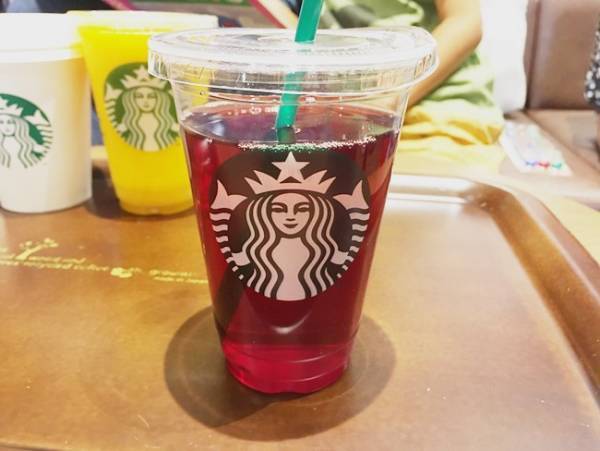 【スタバ】知らなかった！子連れや妊婦さんにも大活躍する便利な裏技3つ