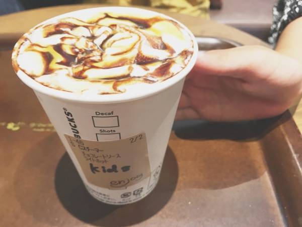 【スタバ】知らなかった！子連れや妊婦さんにも大活躍する便利な裏技3つ