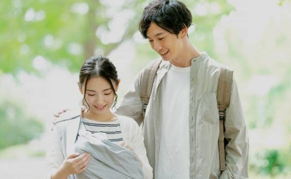 夫が半年間の育休を申請！会社の上司の反応はいかに…！？夫婦で育休を取得した体験談