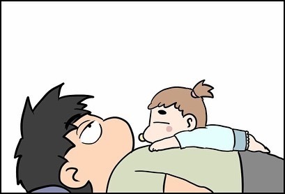 いや、せめて立つときは「タツヨ」って言ってよ…！赤ちゃんの予想外初体験2つ