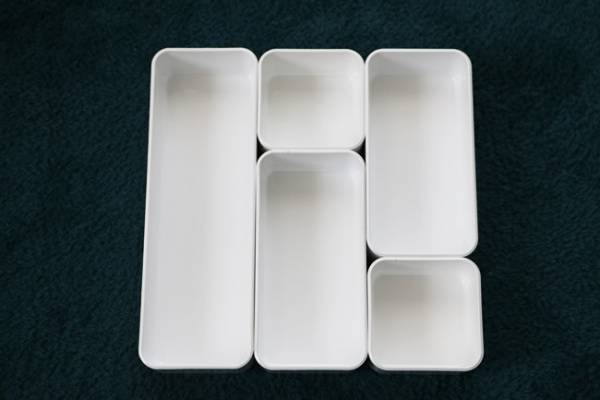 激売れ！このサイズ感が万能すぎと話題！【ニトリ】のトレーの意外な活用集