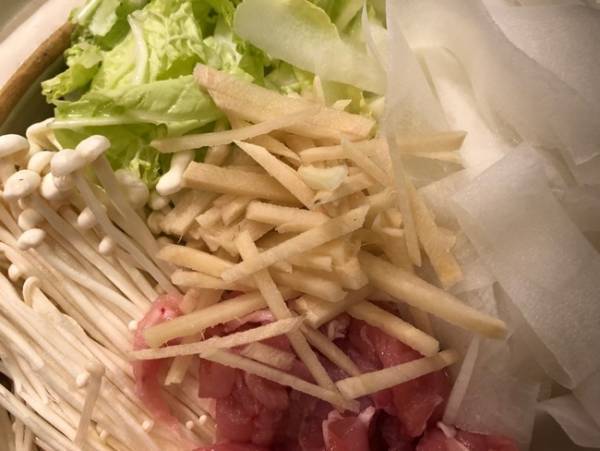 【業務スーパー】1袋128円破格の安さ！激うまの鍋の素が売り切れ続出