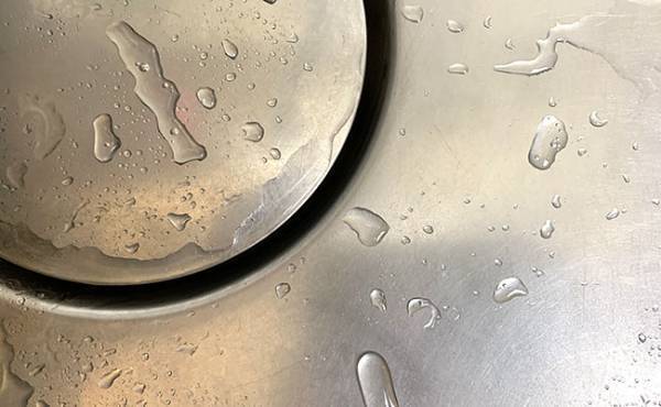 【ダイソー】本当に100円？SNSで話題！買って損ナシ！年末爆売れ中の掃除グッズ4選