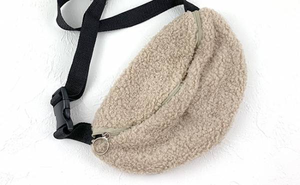 【ダイソー】全部買い続出！この冬人気の高見え＆かわいい、機能性抜群のファー小物