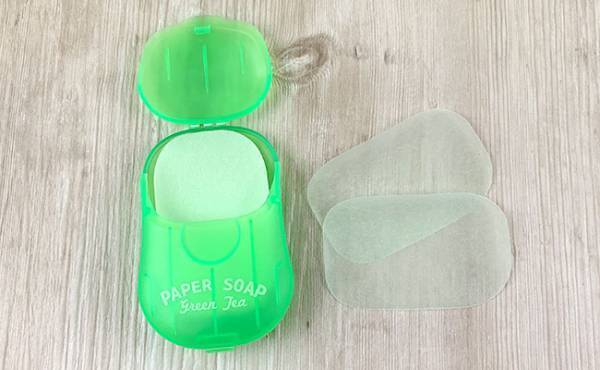 【100均】ネットで話題！今持っておきたい、手軽で便利な感染対策グッズ3選