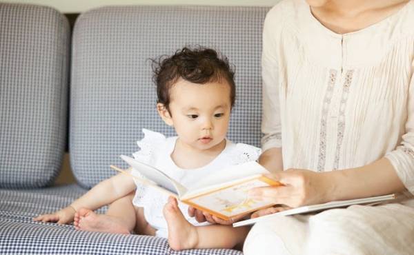 絵本の読み聞かせを10年近く続けるとどうなる⋯！？わが家の体験談