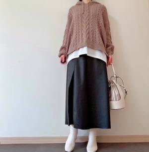 本当にしまむら！？1,290円なのに高見え♡大人かわいい合皮スカート