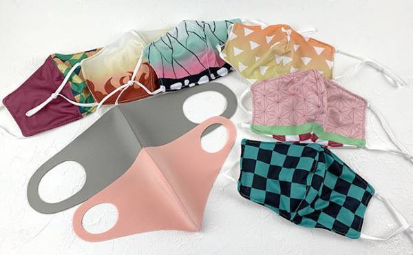 【ダイソー】鬼滅柄や美肌効果も！爆売れしてる冬用新作マスクのクオリティがヤバすぎと話題