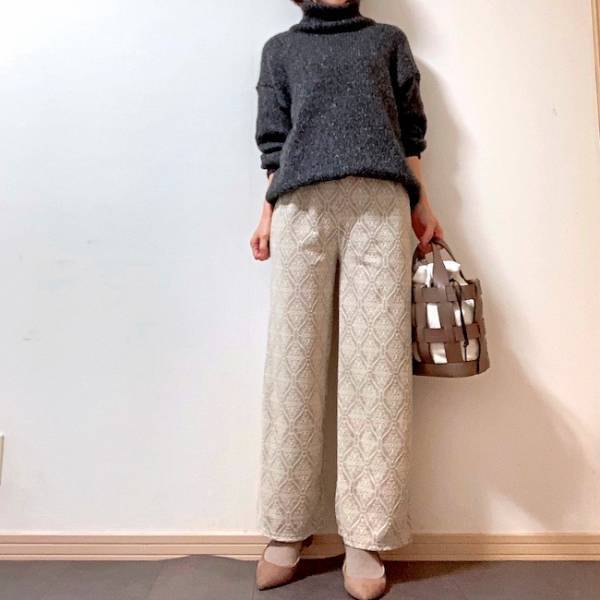 本当に990円でいいの！？しまむらのおしゃれな総柄ボトムが衝撃の安さ