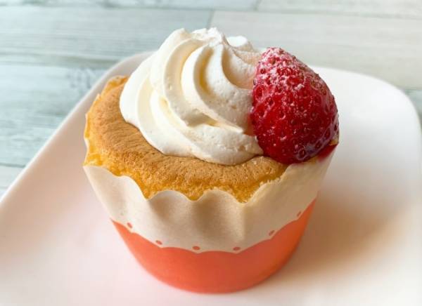 売り切れ必至の珍名スイーツ登場！【ローソン】名前も味も斬新な3品実食