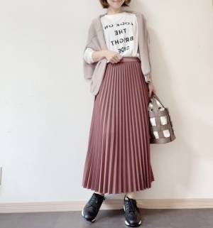 【しまむら】買わなきゃ損！トレンドのシアーニット&ロゴTのセットが1,290円！