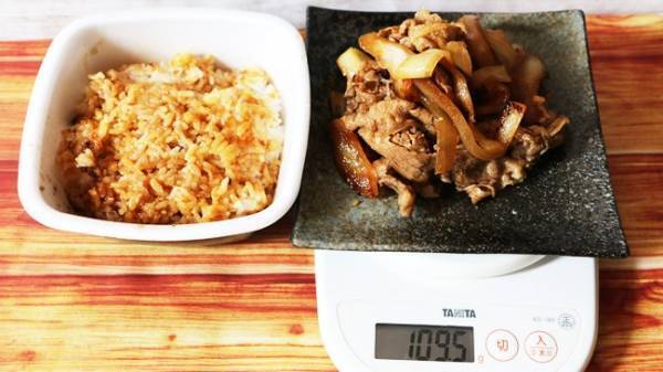 【吉野家】超おいしいと話題！牛丼とどこが違うの？新商品を徹底比較！