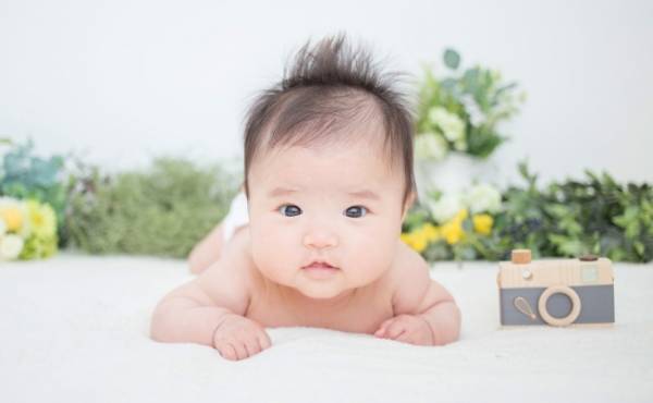 「ジェンダーレスネーム」ランキングTOP10！「らしさ」を払拭した名前人気に＜女の子名付け＞