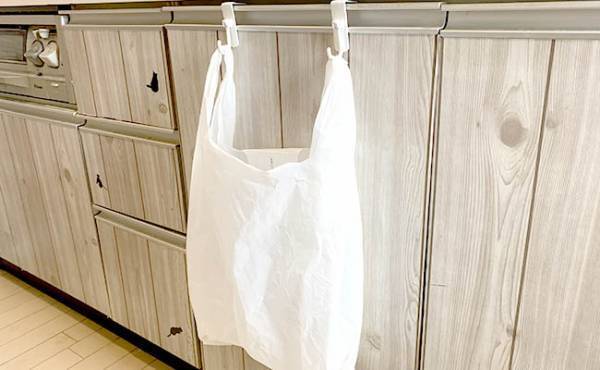 【100均】たった１つで超万能と話題！人気ブランドより優秀！便利なドアフック活用法