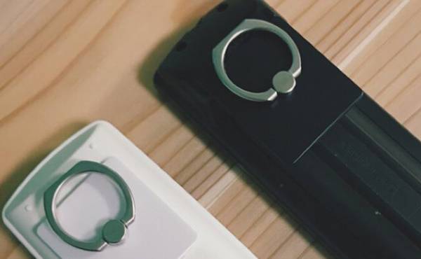 【100均】この手があったか！スマホリングが意外なモノと相性バッチリだった件