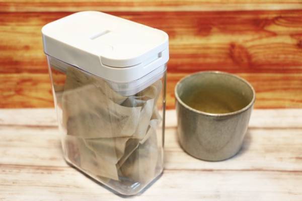 【ダイソー】みせる収納でスッキリが叶うと話題！密封フードストッカーが登場！