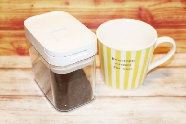 【ダイソー】みせる収納でスッキリが叶うと話題！密封フードストッカーが登場！