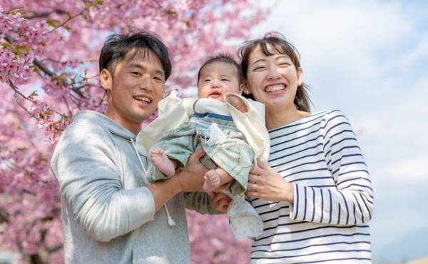 「はる」を含む名前が4つも！一番人気の名前は？4月生まれ男の子の名前ランキング