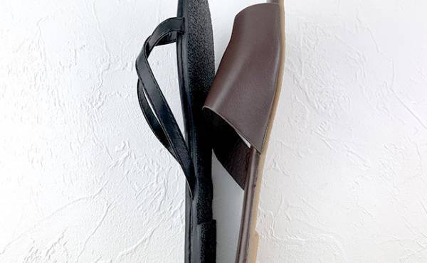 【ダイソー】300円は安すぎっ！毎夏大人気の高見えサンダルが今年も登場！