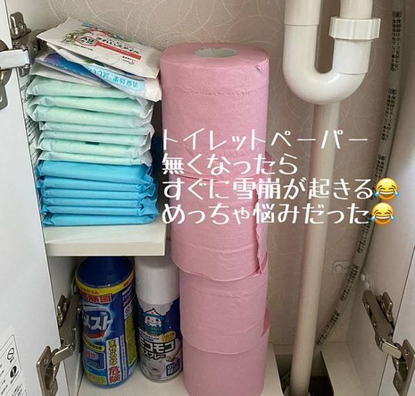 【ダイソー】仕切りケースでスッキリ！目からウロコのナプキン縦型収納♪