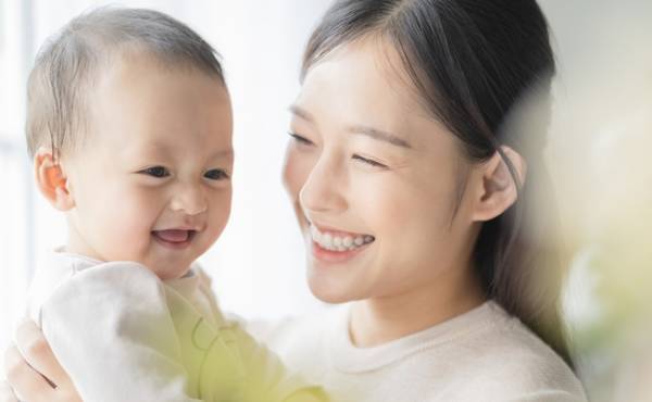 女の子に人気「り止めネーム」ランキング ！2位「朱莉」、1位は今一番人気の…？