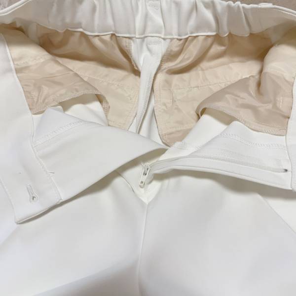 【しまむら】ありそうでなかった透け対策！？足長効果◎＆膨張色なのに細見えする白パン！