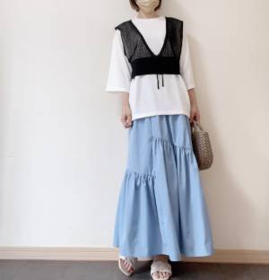 【しまむら】安すぎて争奪戦必至！トレンドのTシャツ＆ビスチェの2点セットが1,419円！