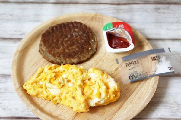 【マクドナルド】こんな豪華な朝マックが？！ウマすぎ映えすぎると話題！