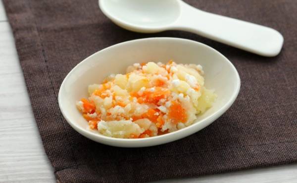 電子レンジで簡単調理！甘くておいしい♪にんじん離乳食【初期～完了期】