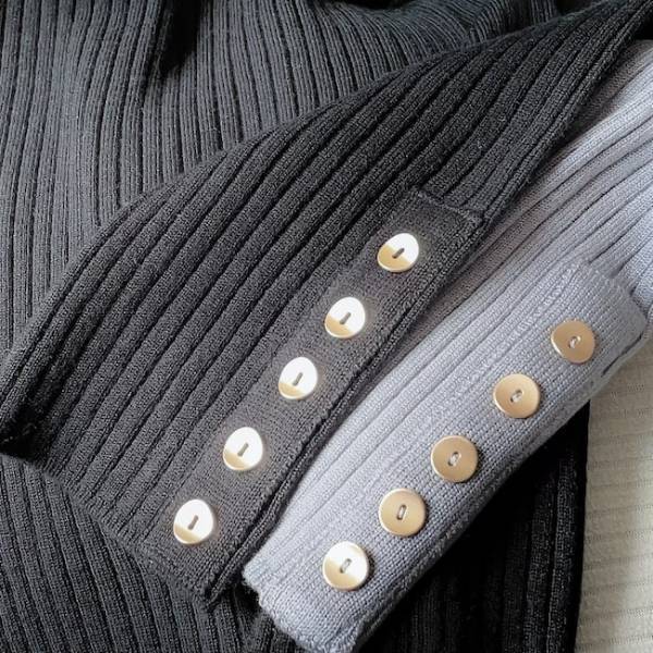 【しまむら】SNSでイロチ買い報告続出！高見えするハイネックリブニットが1,419円！