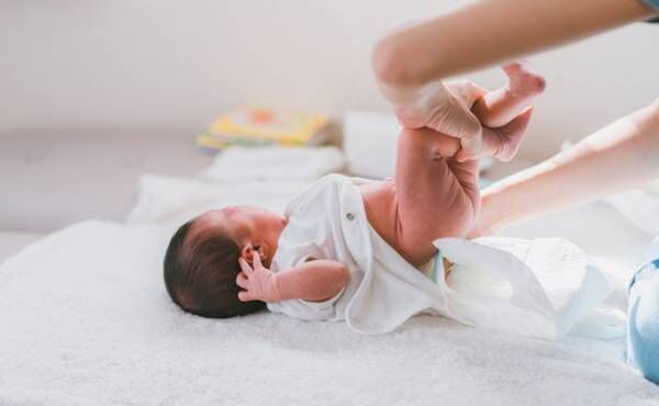 赤ちゃんの紙おむつを替える頻度や目安のイメージ
