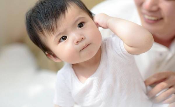 言葉を理解するのはいつごろ？赤ちゃんとのコミュニケーションの取り方