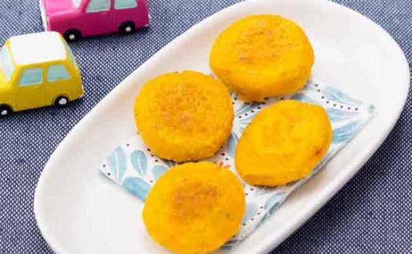 親子でハマるホクホク感♡混ぜで焼くだけ簡単！甘ウマおやき【管理栄養士】