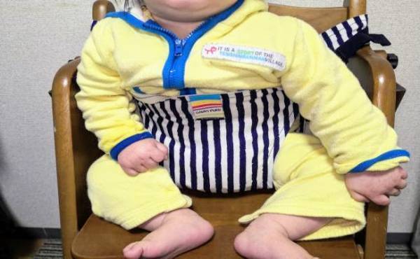 家でも外でも、赤ちゃんとの食事がラクになる！買ってよかったチェアベルト【体験談】