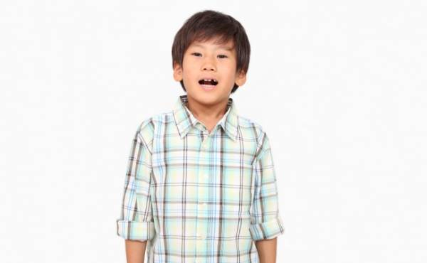 8歳長男のおむつが取れない！？多動や夜尿など発達の凹凸が気になるものの…【体験談】