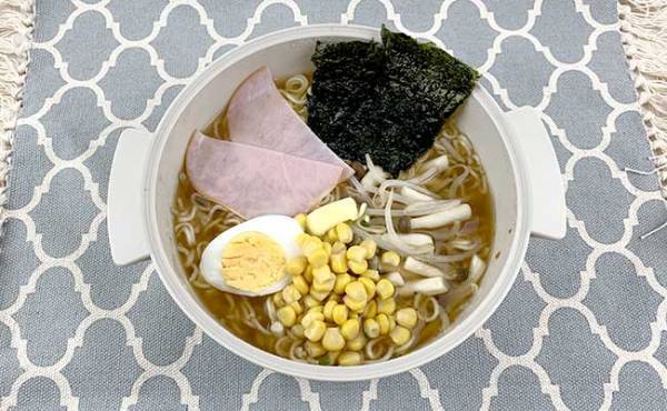 【300円】使えすぎて神とSNSで話題！爆売れしてる「ビストロヌードル」の正体は？