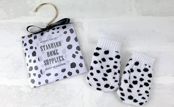 【100均】キャンドゥが本気出してきた！オシャレすぎるダルメシアン柄雑貨が爆売れしてる件