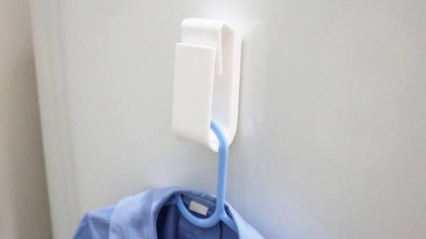 【ダイソー】まとめ買いして大正解！家中で使える万能フックの使い方まとめ