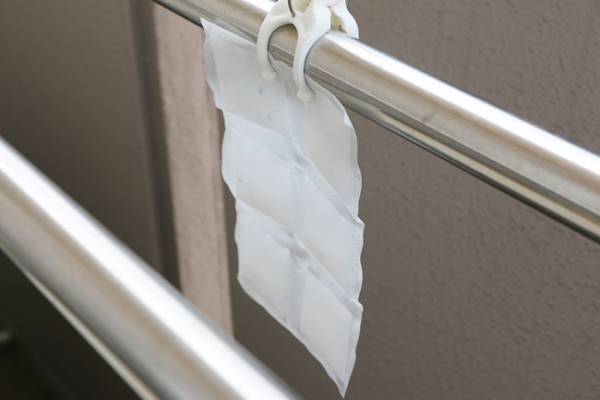 【ダイソー】今が買い！繰り返し使える除湿シートがコスパ最強！