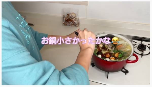 372万回再生！9人目妊娠報告＆210個の餃子と春巻きの大家族晩ごはんがスゴイ！【仲良し大家族】