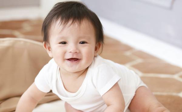 大きく羽ばたけ！人気の「翔ネーム」ランキングTOP10＜赤ちゃんの名づけ＞