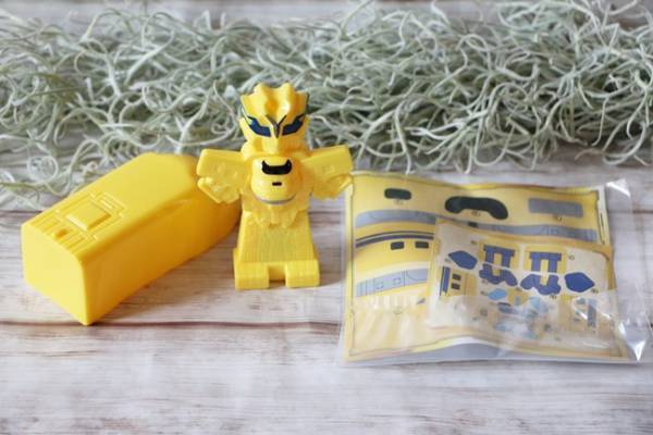 【マクドナルド】新作ハッピーセット大人買い続出！エヴァコラボが話題の第2弾、便利な注文裏技3つも♡