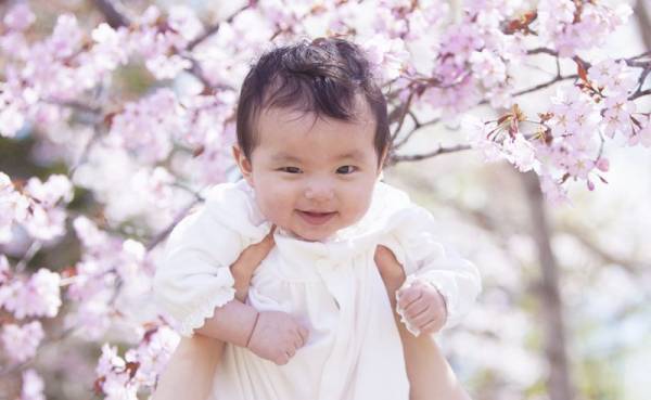 女優タレントの名前も多数！女の子に人気の「春ネーム」ランキング、1位は？