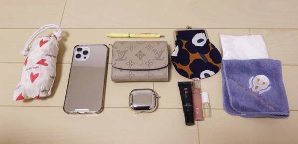 2歳児ママ・高橋ユウのバッグの中身、全部見せ♡気になる必需品は？ #芸能人ママのバッグの中身