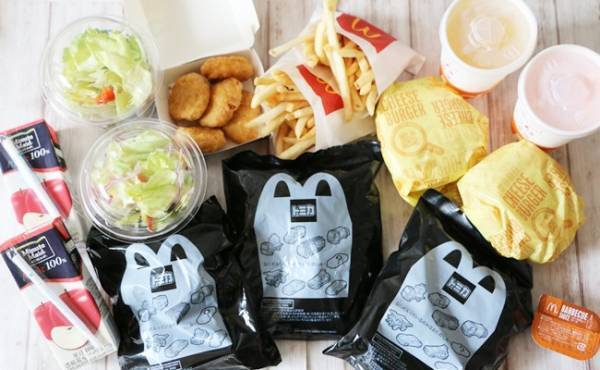 【マクドナルド】驚きのクオリティ！ハッピーセットの新作トミカが話題！知っ得ドリンク注文裏技3つも！