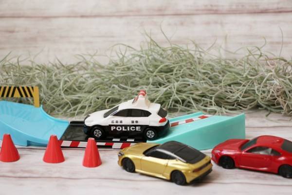 【マクドナルド】ハッピーセットで大人気トミカ第3弾がスタート！実は値上げしていた商品とは？