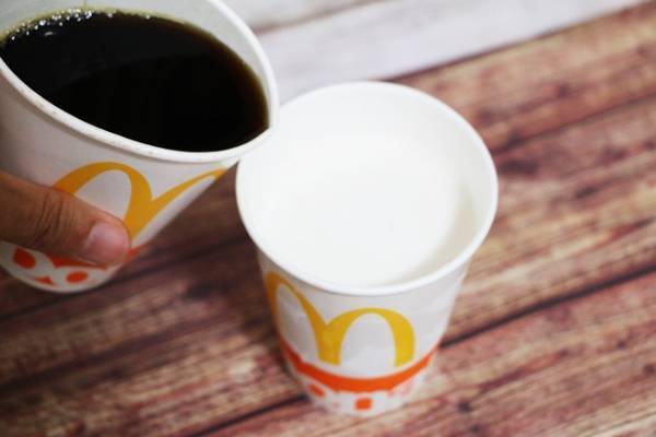 【マクドナルド】ハッピーセット「ひみつのおもちゃ」気になる中身は？シェイク裏技3つも♡