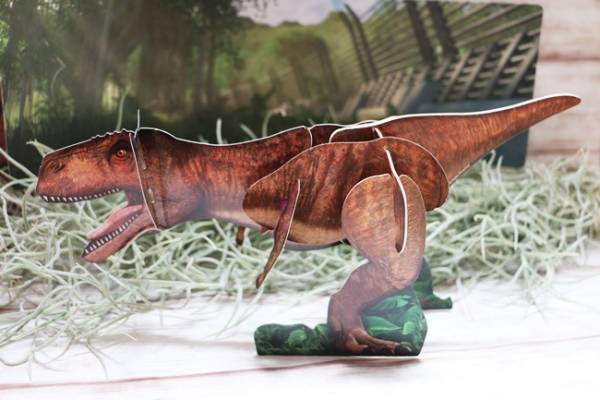 【マクドナルド】迫力満点！ハッピーセット人気おもちゃ6種が集合！無料のバーガーカスタマイズって？